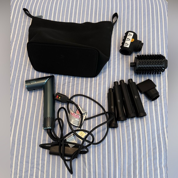 Shark Flexstyle Frizz Fighter Finishing Tool Limited Edition Gift Set - Picture 1 of 10